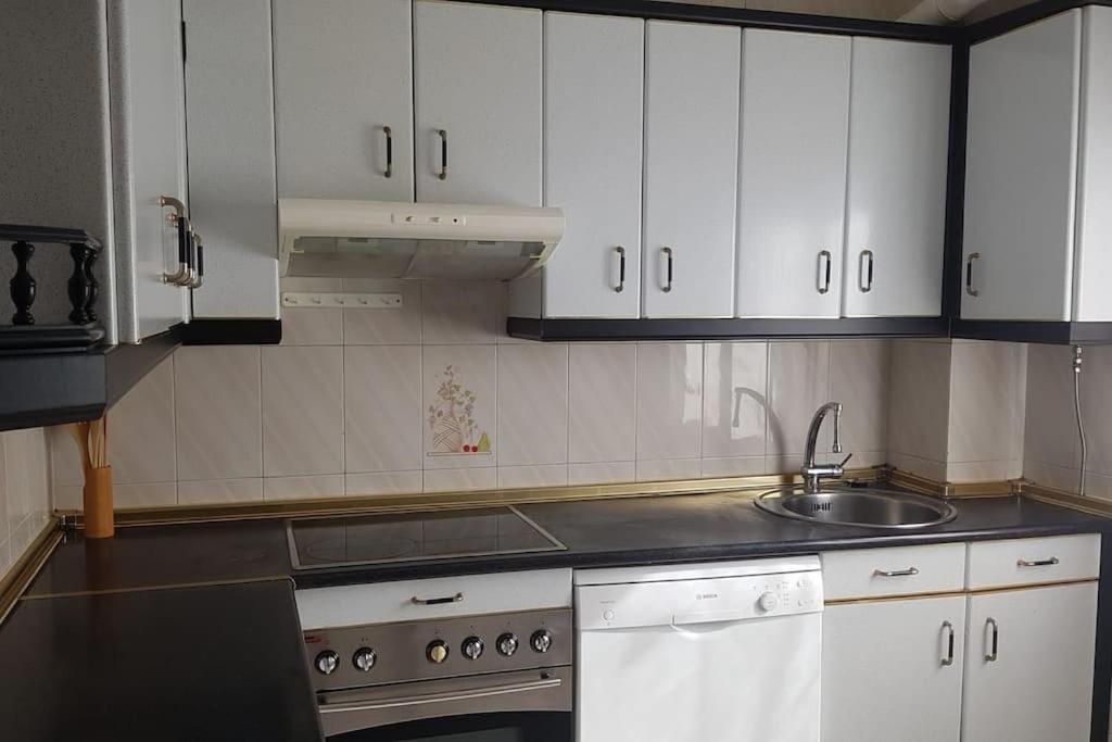 Adosado Dr Fleming 12 Vila Poyales Del Hoyo Exterior foto