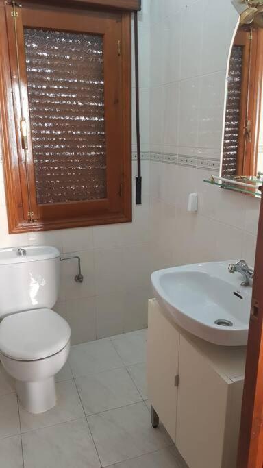 Adosado Dr Fleming 12 Vila Poyales Del Hoyo Exterior foto
